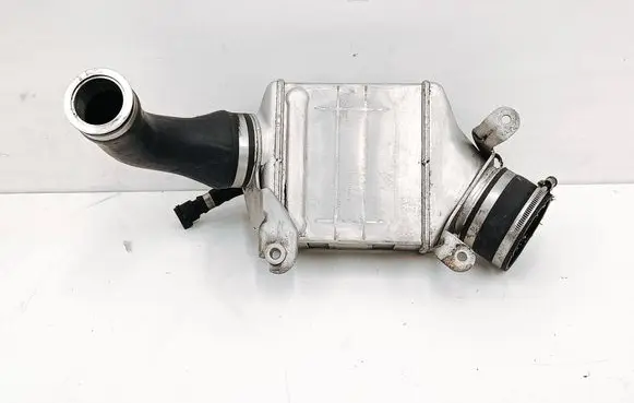 BMW 7 F01 F02 F03 F04 Intercooler radiator 7575404 757540202 757540802
