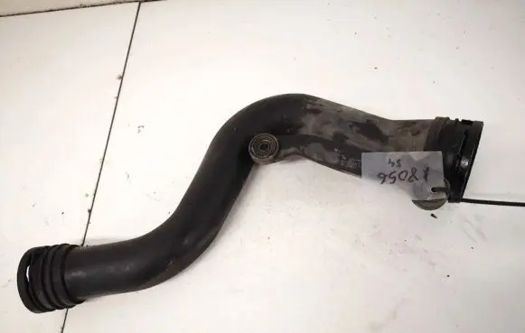 Skoda Octavia Mk2 (1Z) Air intake hose/pipe 1k0145762p