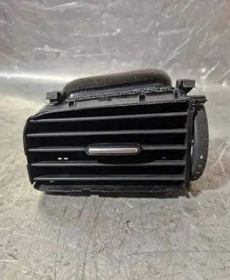 Volkswagen Jetta VI Dash center air vent grill 3MPX0263 5C6819703