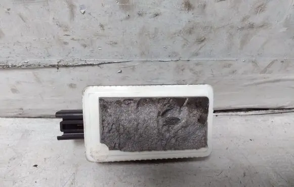 Volvo V70 Door central lock control unit/module 30797900 S180036007