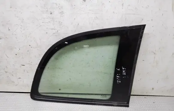 Opel Zafira A Rear side window