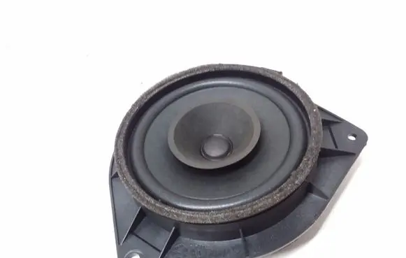 Toyota Avensis T250 Rear door speaker 8616002380