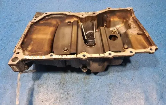 Mazda 6 Oil sump 
