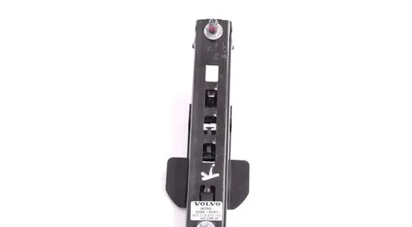 Volvo XC60 Seat belt adjustment motor 8632605