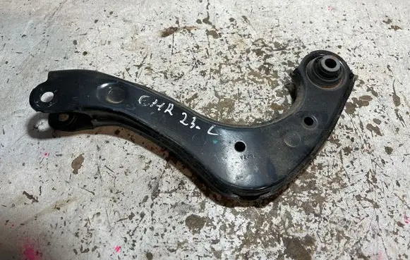 Toyota C-HR I Rear control arm