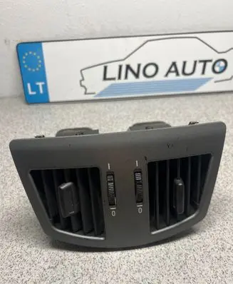 BMW 7 E65 E66 Rear air vent grill 7002395