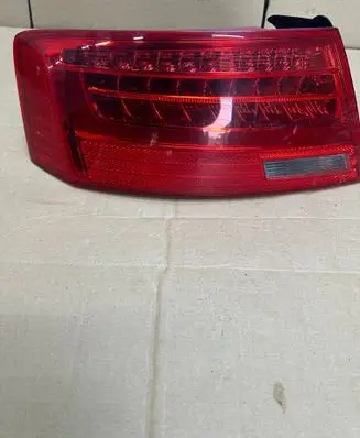 Audi A5 8T 8F Rear/tail lights 8T0945095H