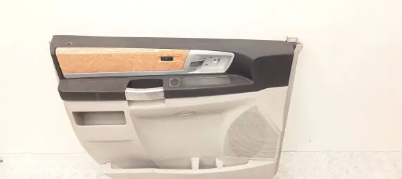 Chrysler Grand Voyager V Front door card panel trim