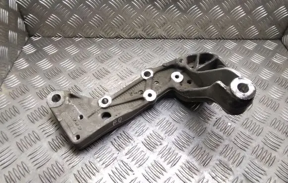 Volkswagen Golf V Other front suspension part 1K0199296E