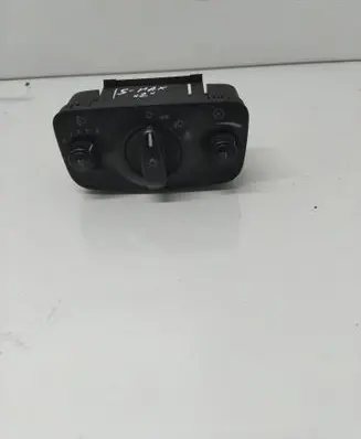 Light switch