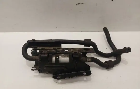 Volkswagen Touran II Fuel injection high pressure pump 5N0906257 6N0906257