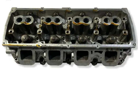 Dodge Challenger Engine head 05037369AA
