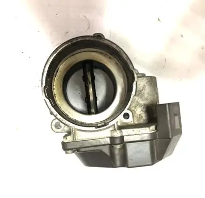 Volkswagen Touran I Throttle valve 03G128063Q A2C53380146