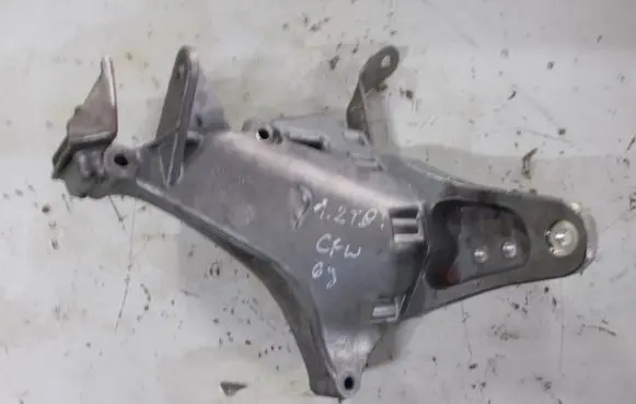Skoda Fabia Mk2 (5J) Engine mounting bracket 03P199206
