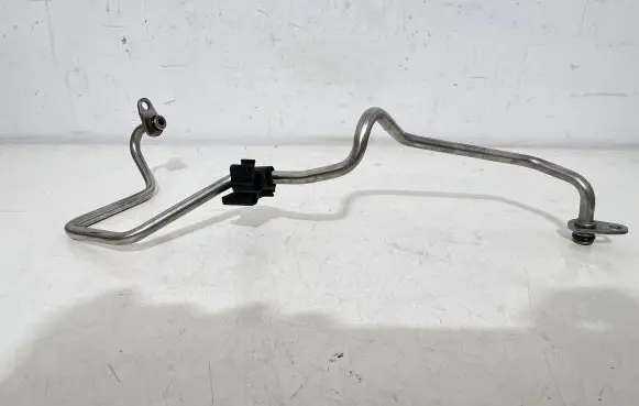 Volkswagen Taigo Turbo turbocharger oiling pipe/hose 05E145140N