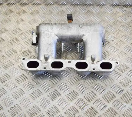 Toyota Prius (XW20) Intake manifold 1NZFXE