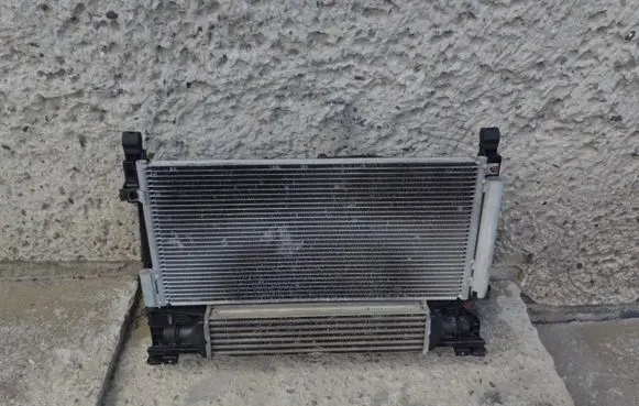 Opel Corsa D Intercooler radiator