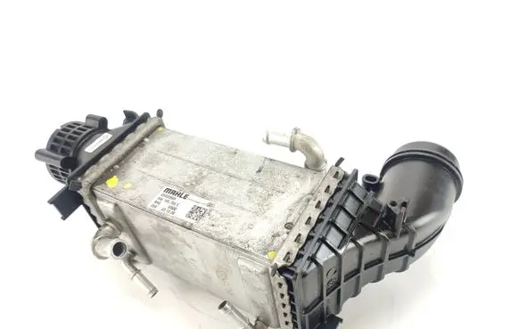 Audi A4 S4 B5 8D Intercooler radiator