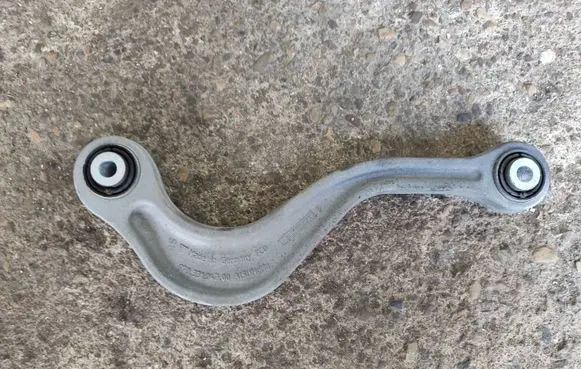 Porsche Panamera (970) Rear control arm 97033104700