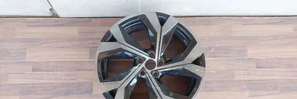 R20 alloy rim