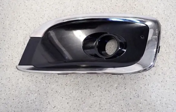 KIA Ceed Front fog light trim/grill 