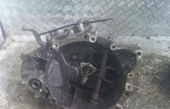 Citroen Berlingo Manual 5 speed gearbox 20TA75