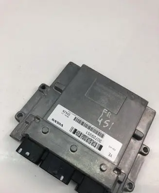 Volvo V70 Engine control unit/module 30729351