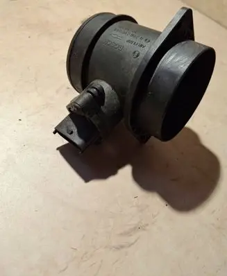 Volvo S80 Mass air flow meter 8670115 0280218088