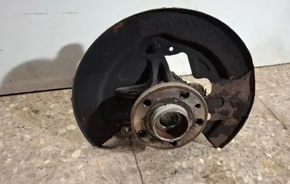 Volvo XC60 Front wheel hub