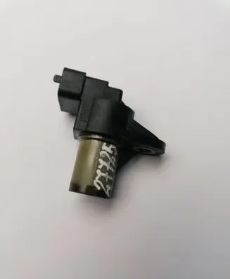 Mercedes-Benz A W169 Crankshaft position sensor A0031539728