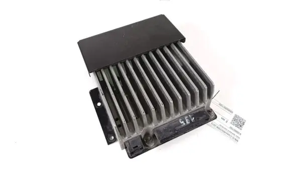 Mercedes-Benz G W461 W463 1st Gen Sound amplifier A1699007200