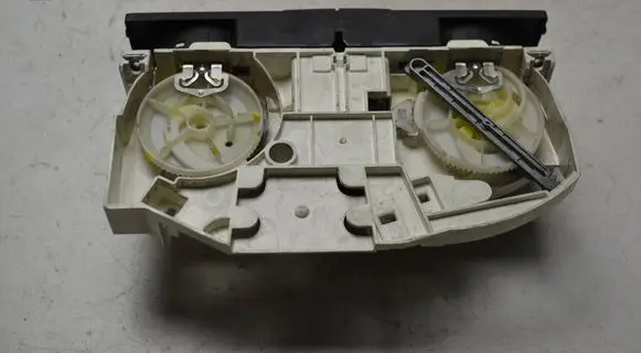 Volkswagen Golf IV Climate control unit 1J0820045F