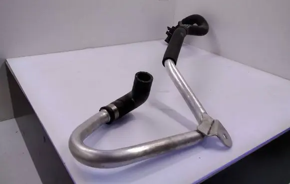 Mercedes-Benz E W213 Engine coolant pipe/hose A2138302205 6254160640PC
