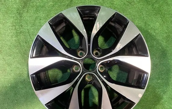 R17 alloy rim