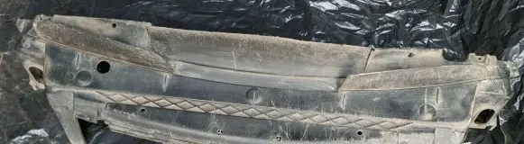 Volvo S80 Front bumper skid plate/under tray 