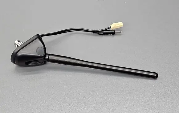Peugeot 4007 Radio antenna