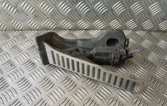 Skoda Octavia Mk2 (1Z) Accelerator throttle pedal 1K1721503N