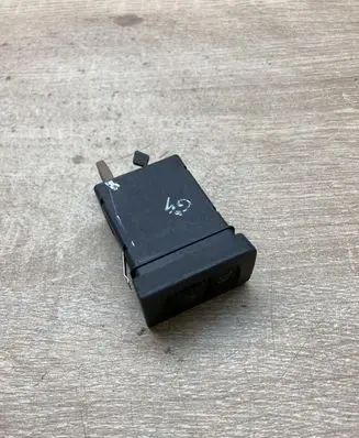 Volkswagen Golf IV Seat heating switch 1J0963564B