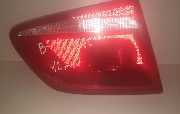 Volkswagen PASSAT B7 Tailgate rear/tail lights 3AE945093K 90004890 900004532