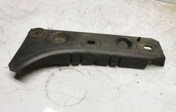 Audi A6 S6 C5 4B Front bumper mounting bracket 4b0807283b