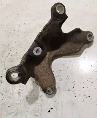 Audi A6 S6 C6 4F Engine mounting bracket 4f0199307m