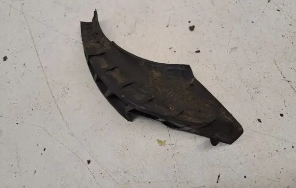 Lexus RX 330 - 350 - 400H Trunk rubber seal (body) 5386648020