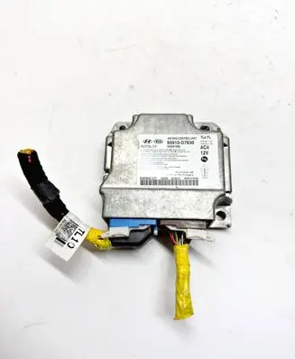 Hyundai Tucson TL Airbag control unit/module 95910D7630 643041900