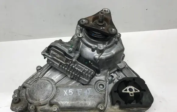 BMW X5 F15 Gearbox transfer box case 8643151 ATC45L