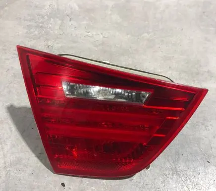 BMW 3 E90 E91 Tailgate rear/tail lights 7289433