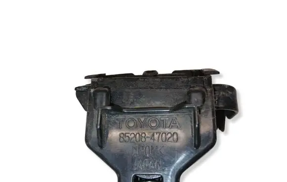 Toyota Prius (XW30) Headlight washer spray nozzle 8520847020