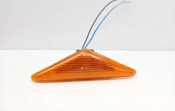 Ford Focus Front fender indicator light XS4H3K354A