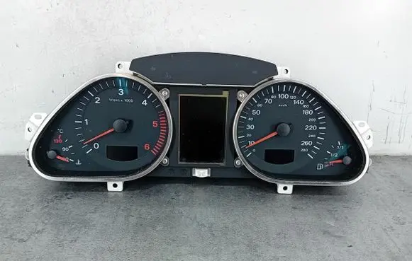 Speedometer (instrument cluster)