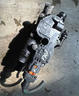 Peugeot 308 Thermostat housing 9803549480