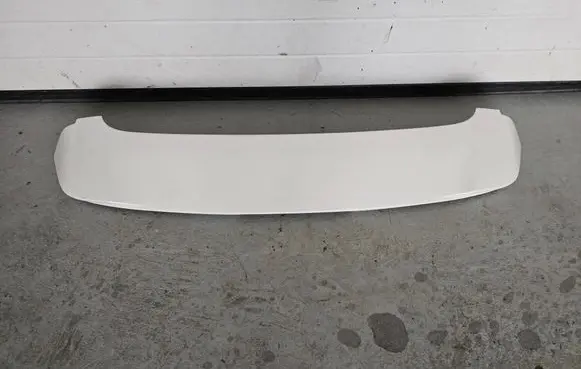 Toyota Avensis T270 Tailgate/trunk spoiler 7608547060 7687647010 7687147050